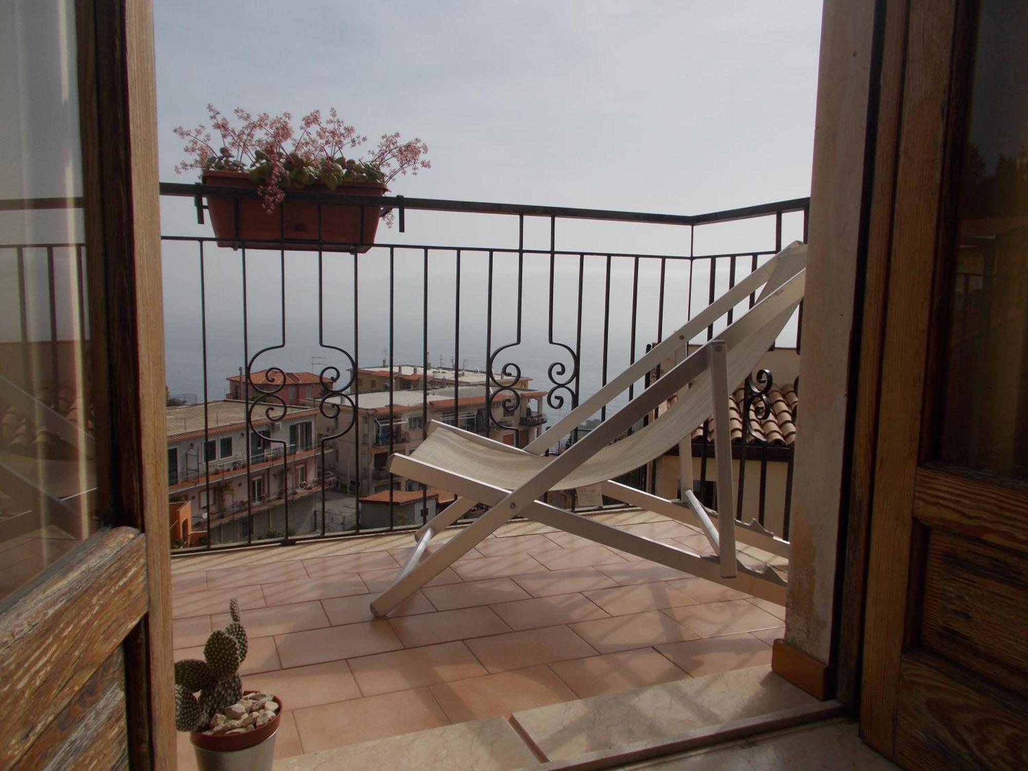 Il Melograno Apartment ตาออร์มินา ภายนอก รูปภาพ